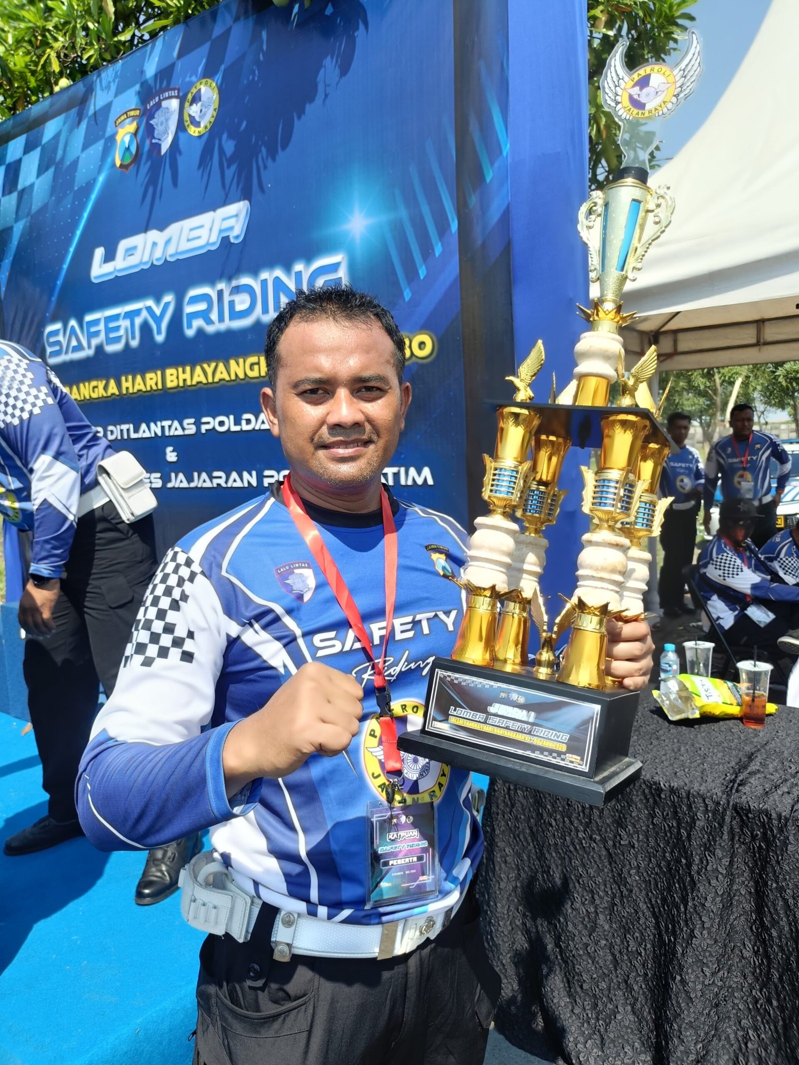 SATLANTAS POLRES GRESIK BERPRESTASI, AIPTU BAMBANG RAIH JUARA 1 SAFETY RIDING TINGKAT JATIM