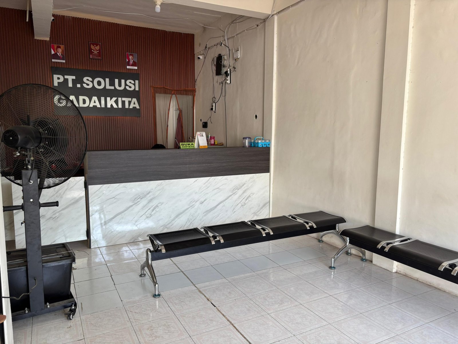 Gadai HP dan Laptop, Solusi Keuangan Jangka Pendek Cepat dan Aman di Pamekasan