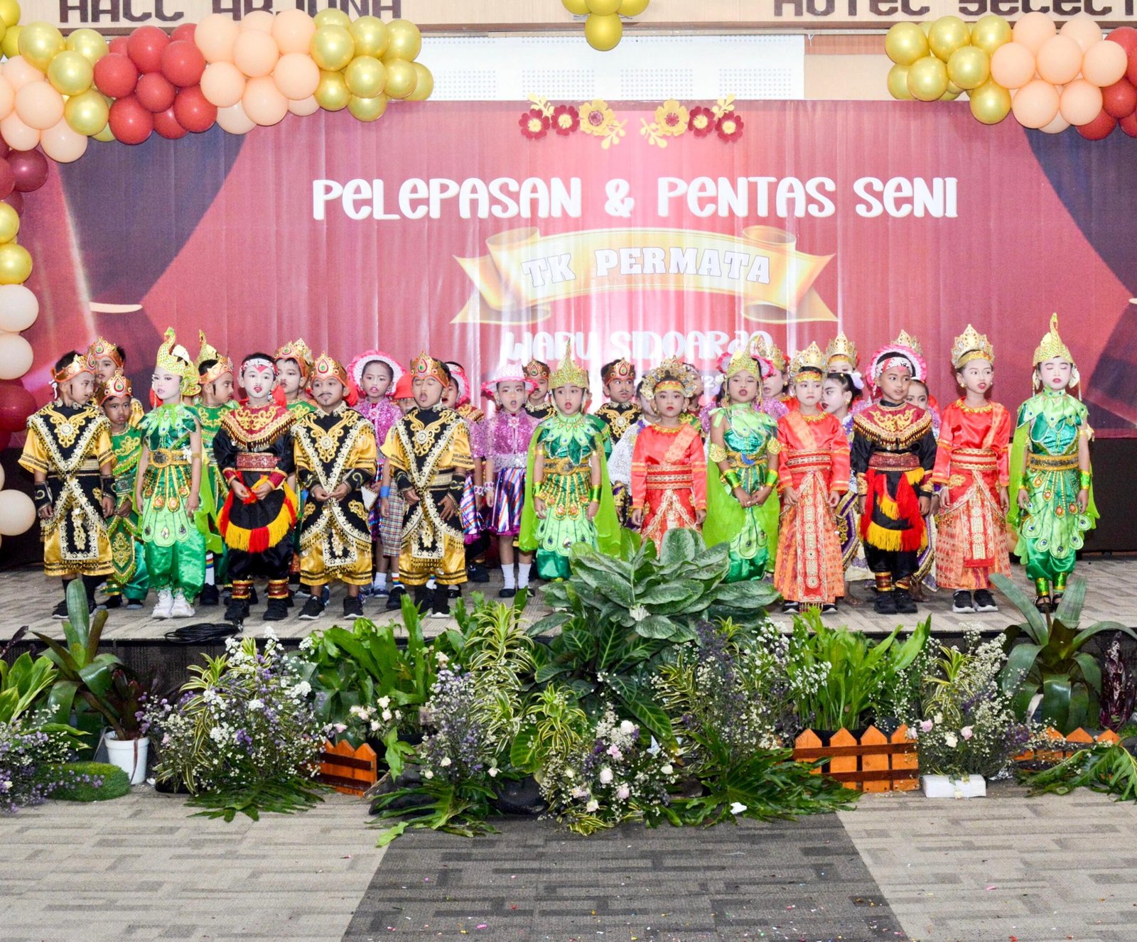 Tangis Haru dan Bangga Warnai Perpisahan Siswa TK Permata Sidoarjo di Kota Batu