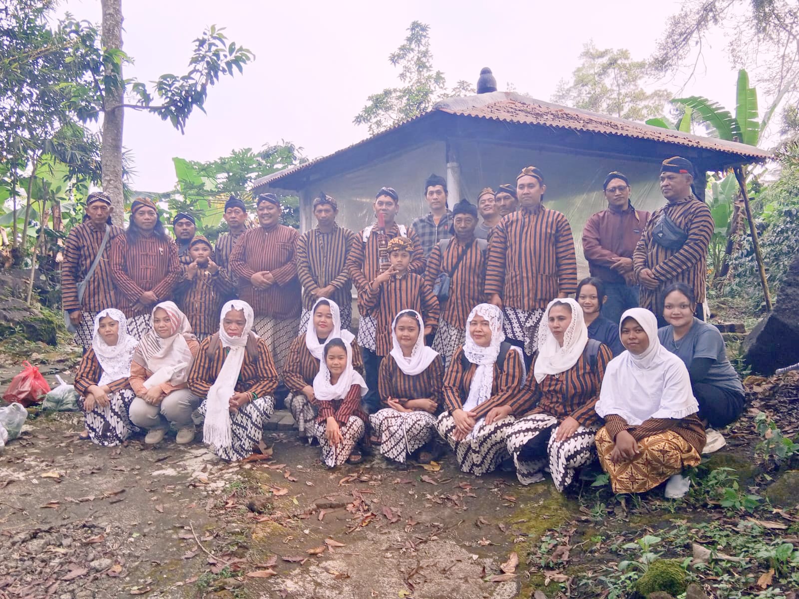 Lestarikan Tradisi Leluhur dan Kelestarian Alam, Komunitas Gesang Kasunyatan Gelar Selamatan Sendang Dewi Kunti di Lereng Arjuno