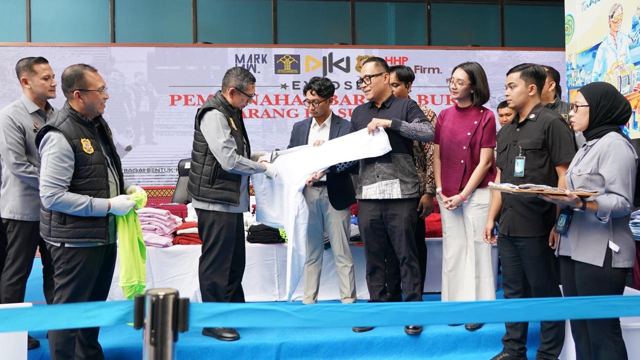 DJKI Musnahkan 567 Barang Bukti Pelanggaran Merek Lacoste Bernilai Hampir Rp1 Miliar