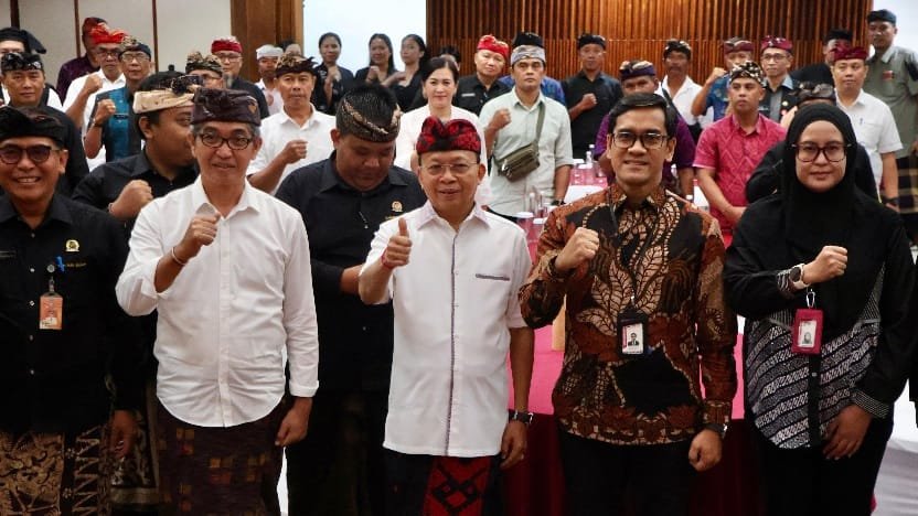 Tak Ingin Ada Perbekel Tersangkut Hukum, Gubernur Koster Dorong Program Desa Antikorupsi Menjangkau Seluruh 636 Desa di Bali