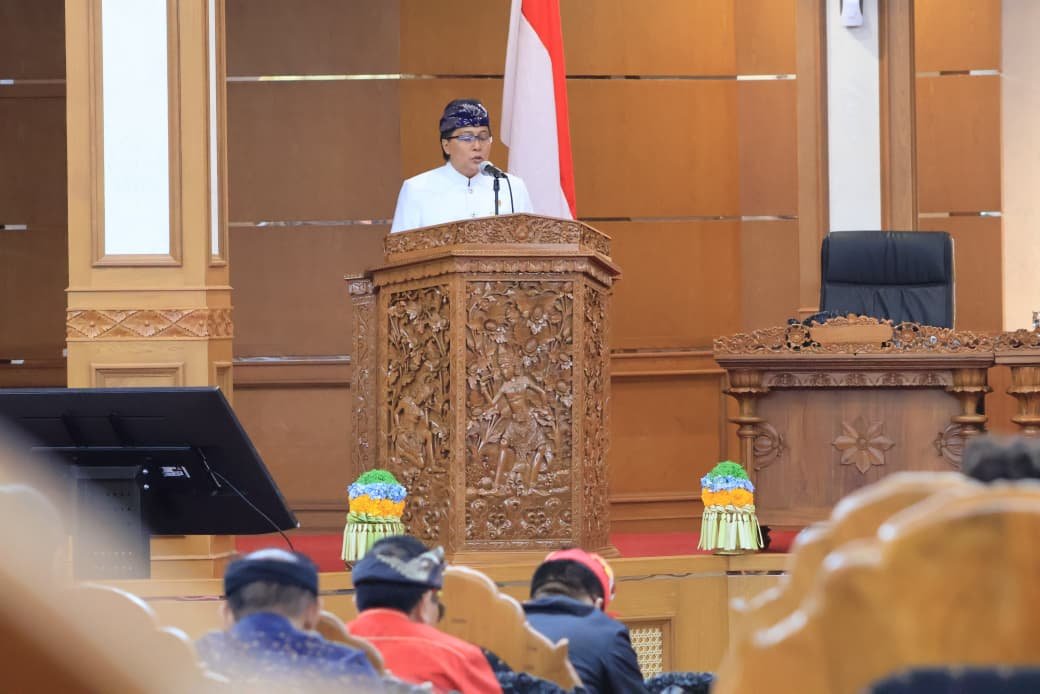 Wagub Giri Prasta Tegaskan Tata Kelola Keuangan Terus Ditingkatkan, Pembangunan Bali Tetap Berpijak Adat dan Budaya