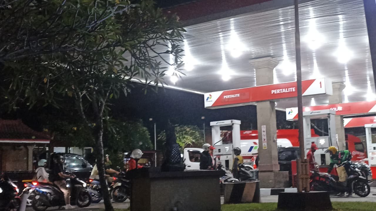 Polsek Denpasar Timur Gelar Pemantauan Menyeluruh ke 13 SPBU, Pastikan Distribusi BBM Lancar, Stok Aman, dan Bebas Penyalahgunaan