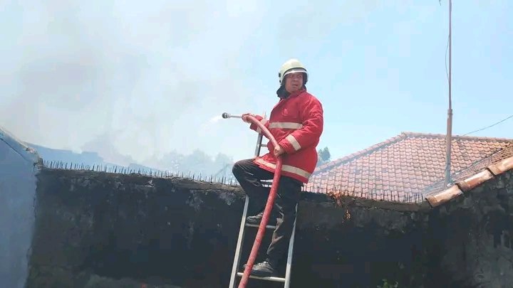 Musim Kemarau, Anak Bermain Api Picu Kebakaran Rumah di Buleleng, Kerugian Capai Rp400 Juta