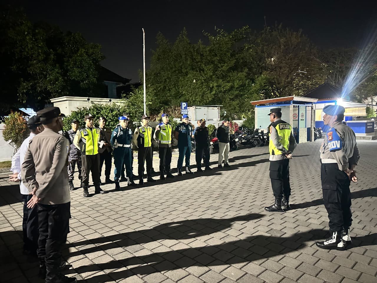 Polsek Benoa Gelar Apel Skala Besar dan Patroli Gabungan, Perkuat Pengamanan Jelang IAWP 2026