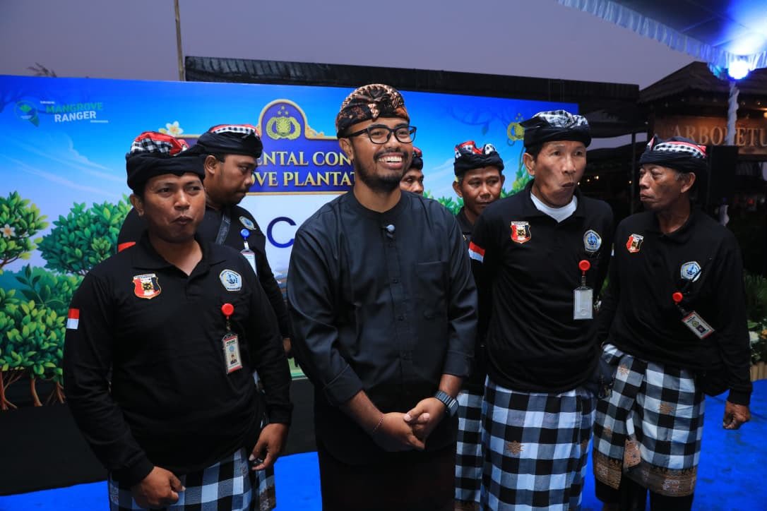 Polri dan Pecalang Perkuat Sinergitas Pengamanan IAWP ke-63 di Bali