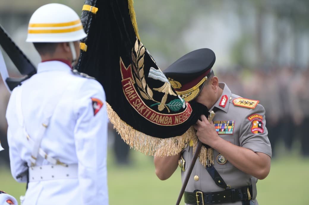 Estafet Kepemimpinan Polda Riau Berganti, Herry Heryawan Pamit dan Arman Achdiat Siap Lanjutkan Pengabdian