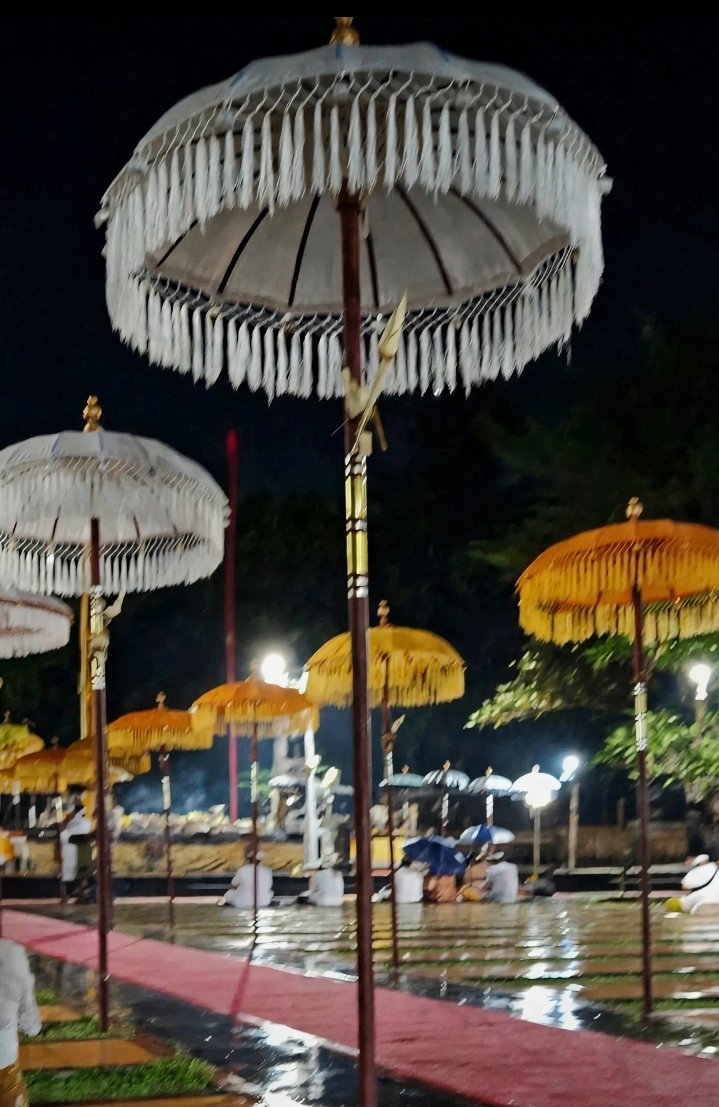 Mengapa Spiritualitas Hindu Bali Terlihat Teduh? Memahami Makna Mendalam Tri Hita Karana
