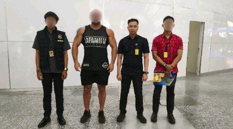 Imigrasi Ngurah Rai Deportasi 9 WNA, Dua Diduga Menyalahgunakan ITAS Investor
